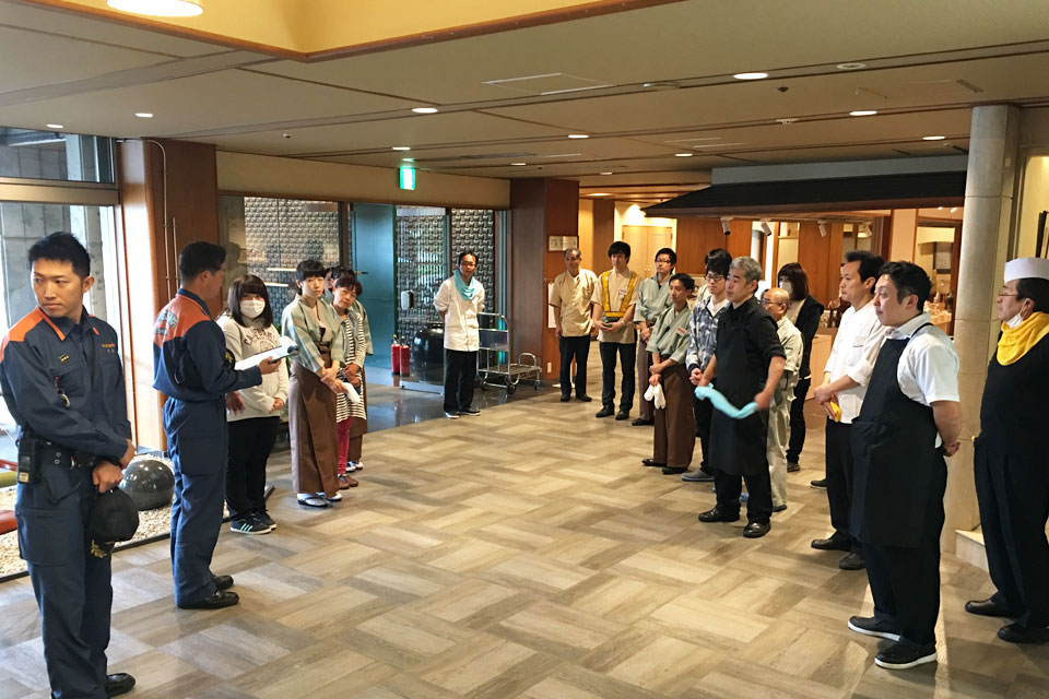 ホテル松本楼の避難訓練の写真